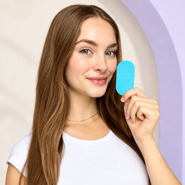 Woman demonstrating the Solid8 product fit
